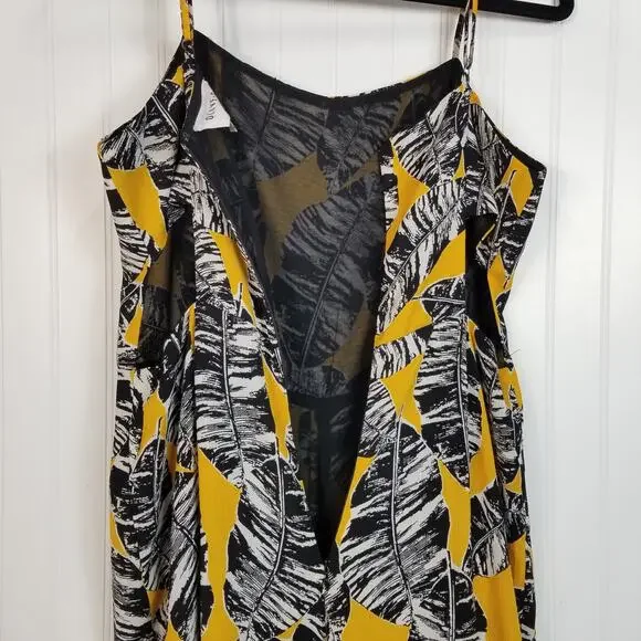 Olive + Oak Mustard Yellow Black Leaf Print Cutout Romper Large - Picture 3 of 9